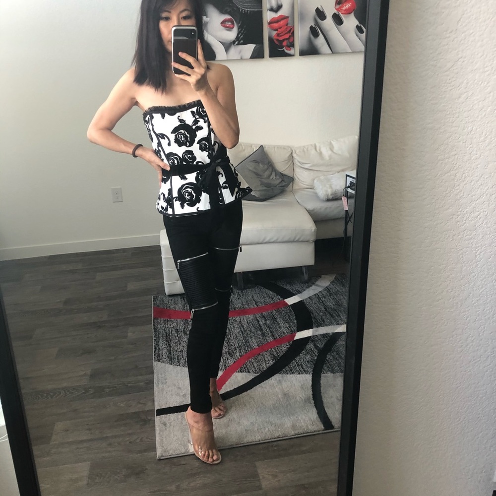 BMWH black and white flower tube top - Picture 2 of 3